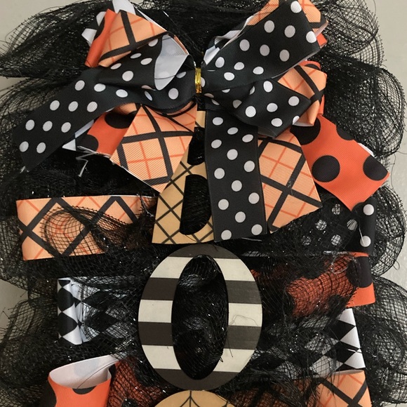 🎃(bundle 3 fall items, for $18 )Boo Halloween wreath - Picture 4 of 7